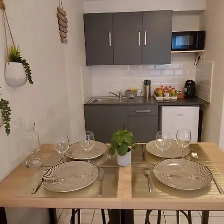 L'Escale : Duplex 4 Pers. Asterix, Aeroport Roissy Cdg, Paris Apartment Moussy-le-Neuf Exterior photo
