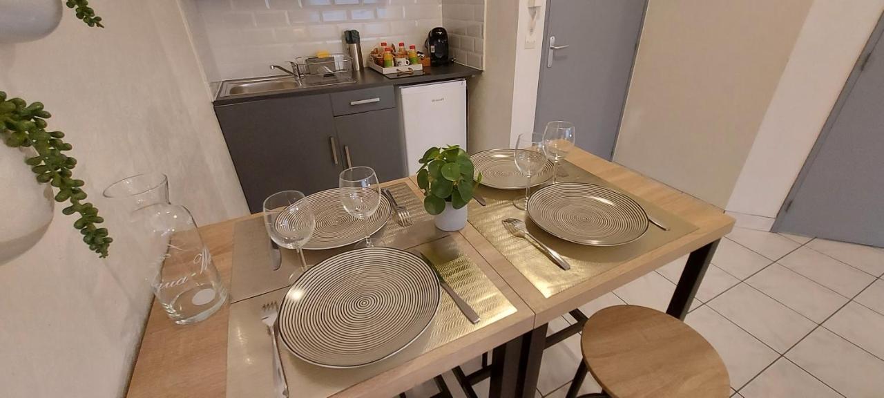 Apartment L'escale : Duplex 4 Pers. Asterix, Aeroport Roissy Cdg, Paris