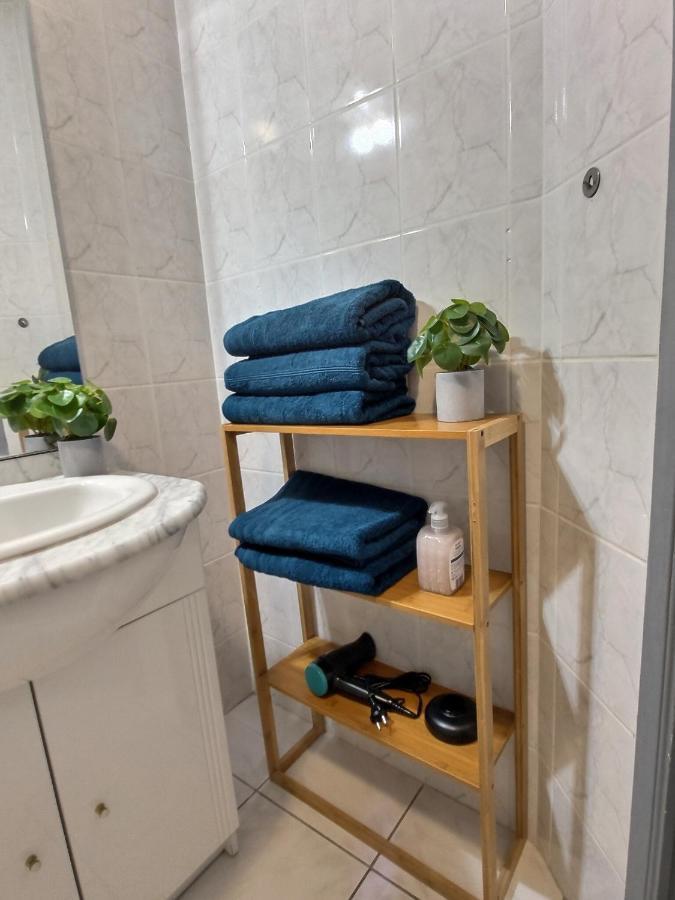 Apartment L'escale : Duplex 4 Pers. Asterix, Aeroport Roissy Cdg, Paris *